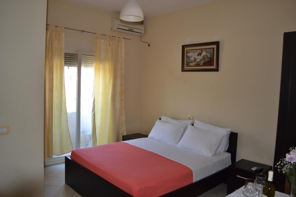 Hotel 4 Stinet วญอเรอ ภายนอก รูปภาพ