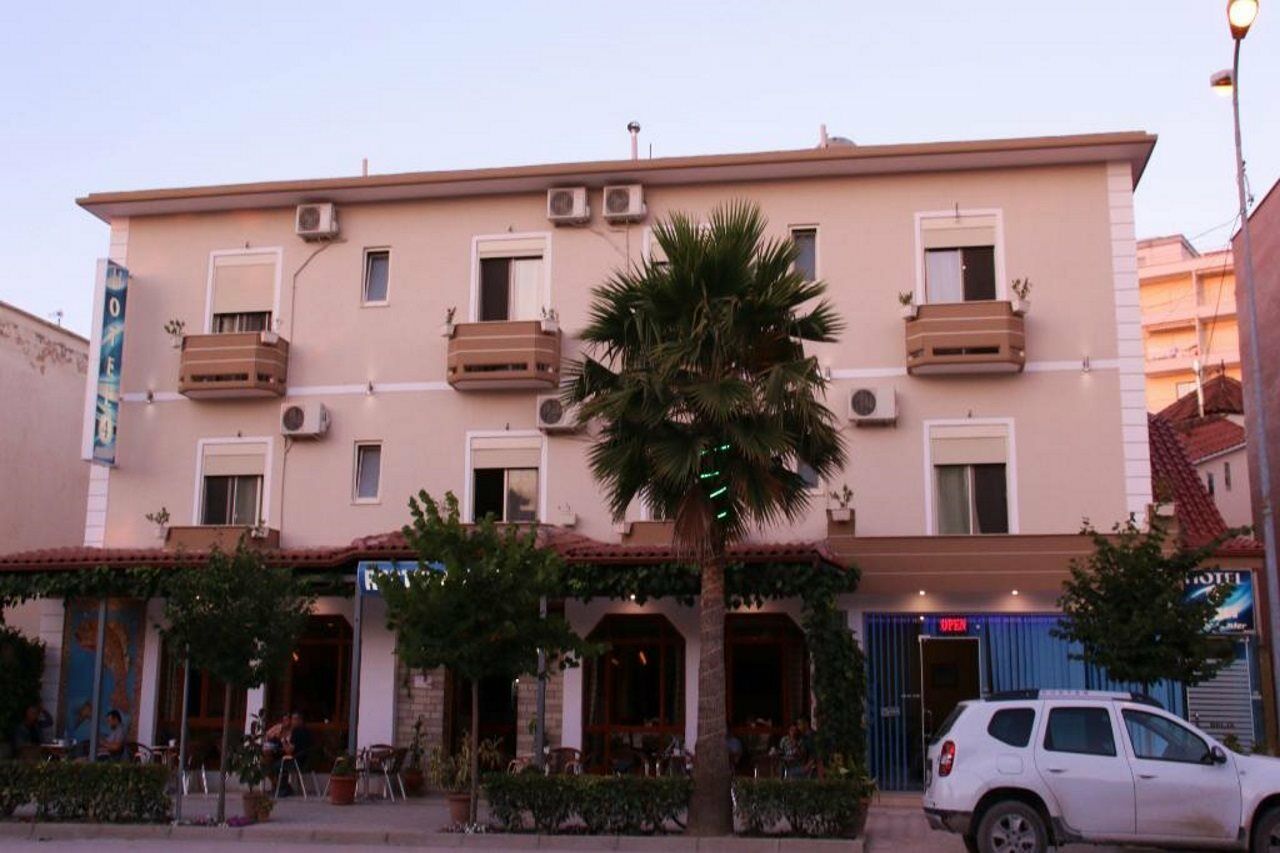 Hotel 4 Stinet วญอเรอ ภายนอก รูปภาพ