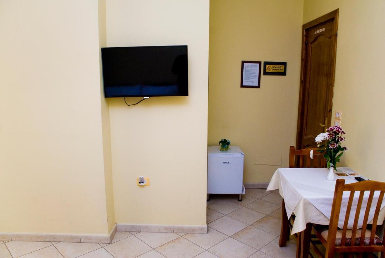 Hotel 4 Stinet วญอเรอ ภายนอก รูปภาพ